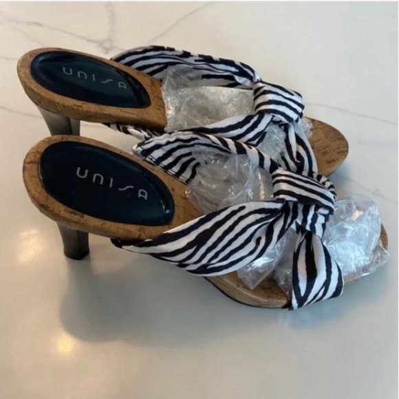 Unisa Size 8 is‎ very cute 🦓 zebra striped heels. Women's Fashion - Picture 2 of 16